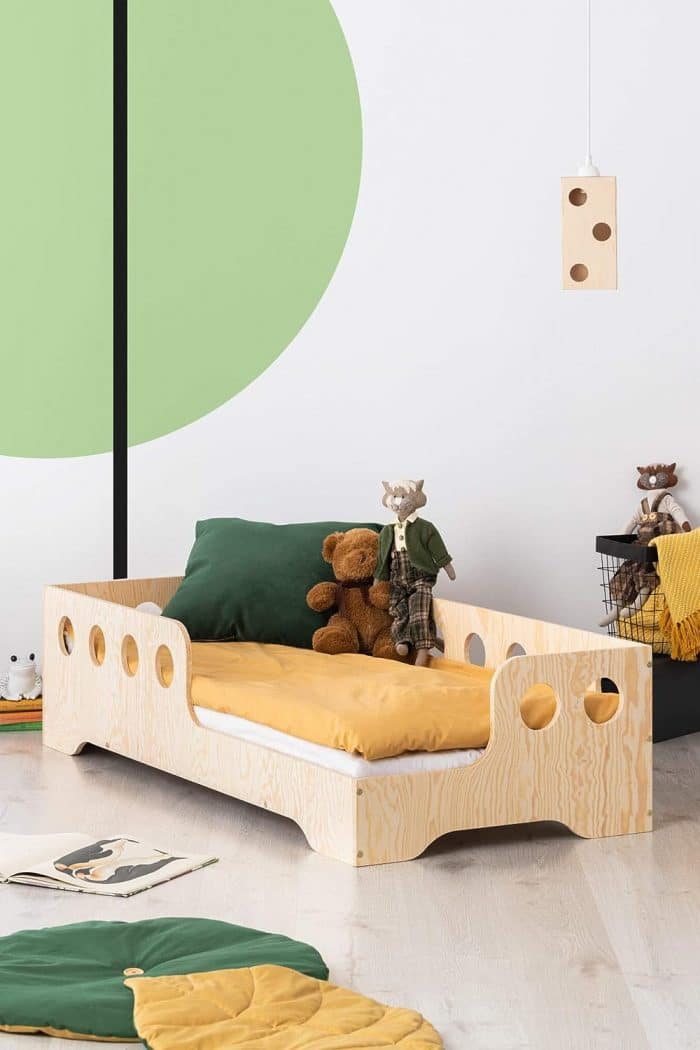 Lit enfant en bois avec barrière Louna B